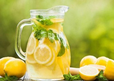 مصرف آب و لیمو